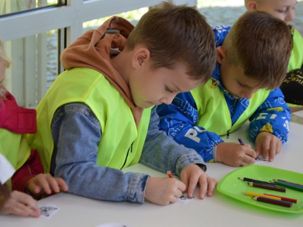 В парке интересно и детям, и взрослым В парке интересно и детям, и взрослым