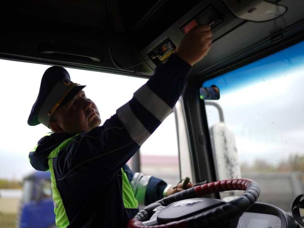 В округе проводится профилактический рейд «Тахограф» В округе проводится профилактический рейд «Тахограф»