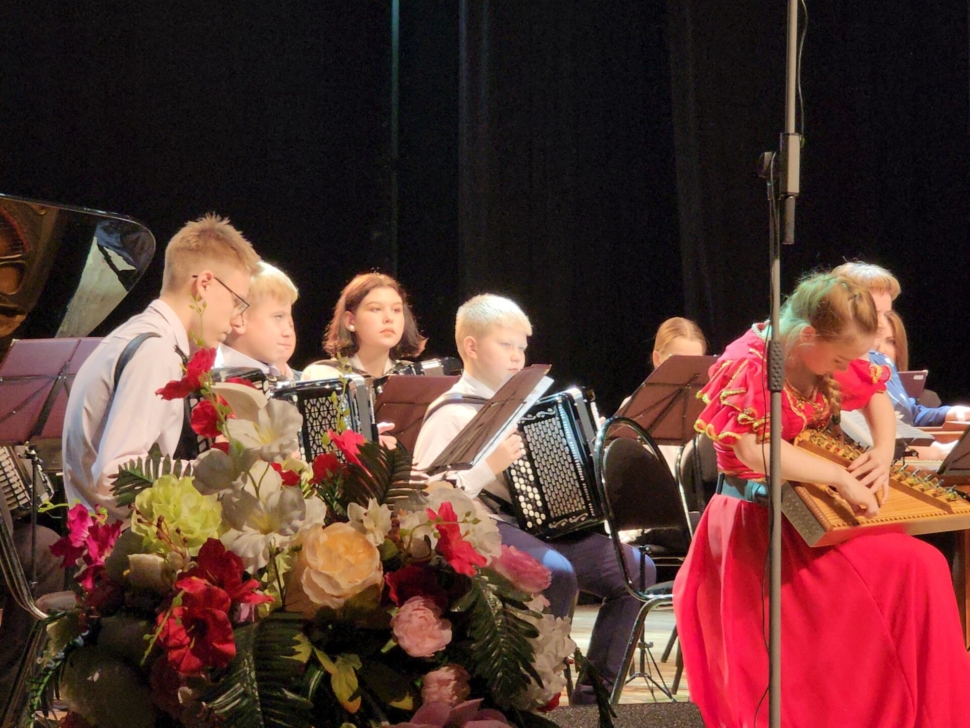 Воскресенской детской школе искусств исполнилось 45 лет Воскресенской детской школе искусств исполнилось 45 лет